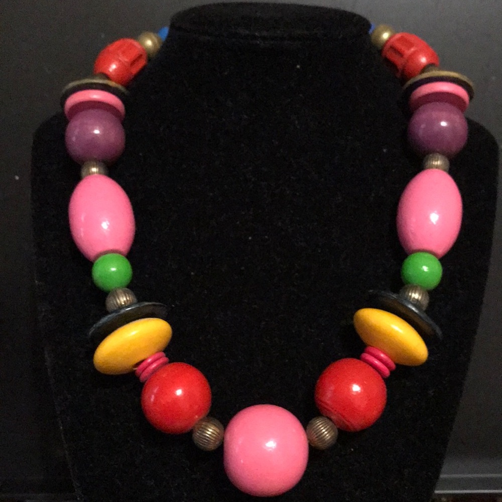Big bead necklace